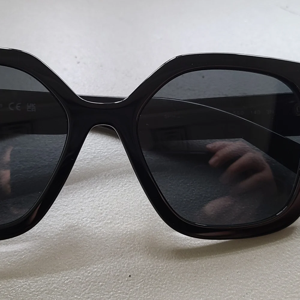 Prada 24XS sunglasses - Picture 6 of 6